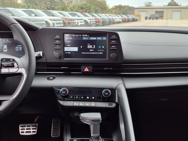 new 2025 Hyundai Elantra car, priced at $23,921