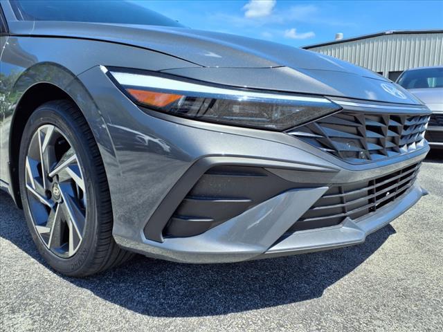 new 2025 Hyundai Elantra car, priced at $23,878