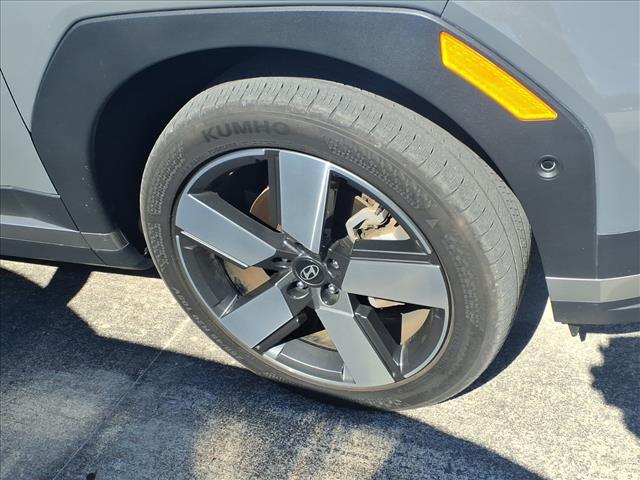 used 2024 Hyundai SANTA FE HEV car, priced at $33,985