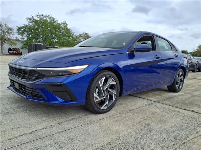 new 2025 Hyundai Elantra car, priced at $26,078