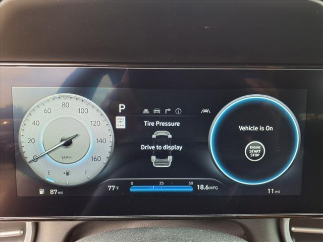 new 2025 Hyundai Elantra car, priced at $26,078