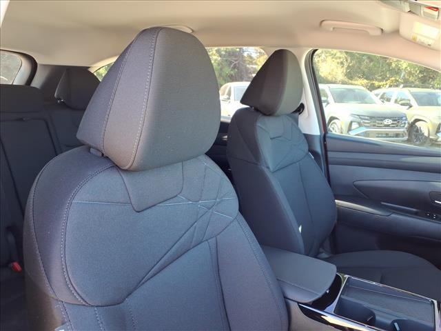 new 2026 Hyundai TUCSON Hybrid car, priced at $35,956