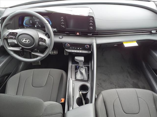 new 2025 Hyundai Elantra car, priced at $23,722