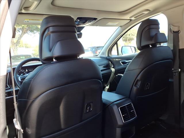 used 2025 Kia Sportage car, priced at $30,985