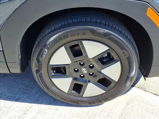 new 2026 Hyundai SANTA FE HEV car, priced at $37,818