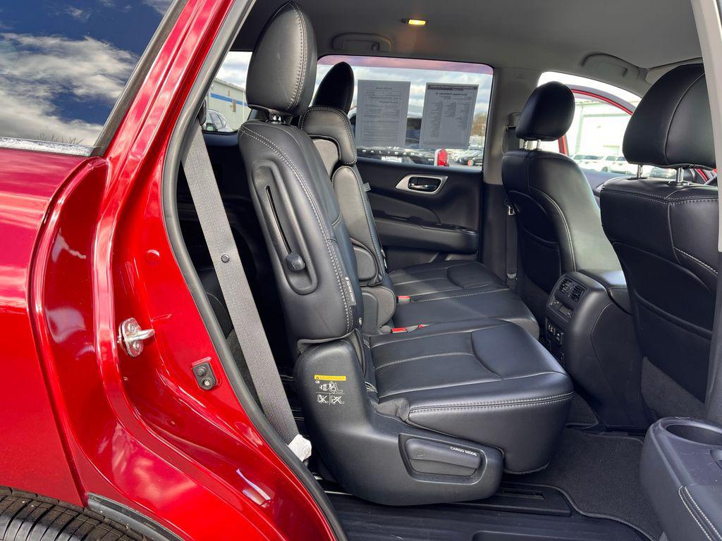 used 2019 Nissan Pathfinder car