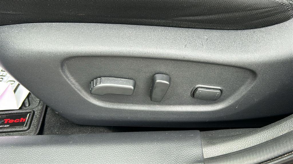 used 2018 Nissan Rogue car, priced at $13,988