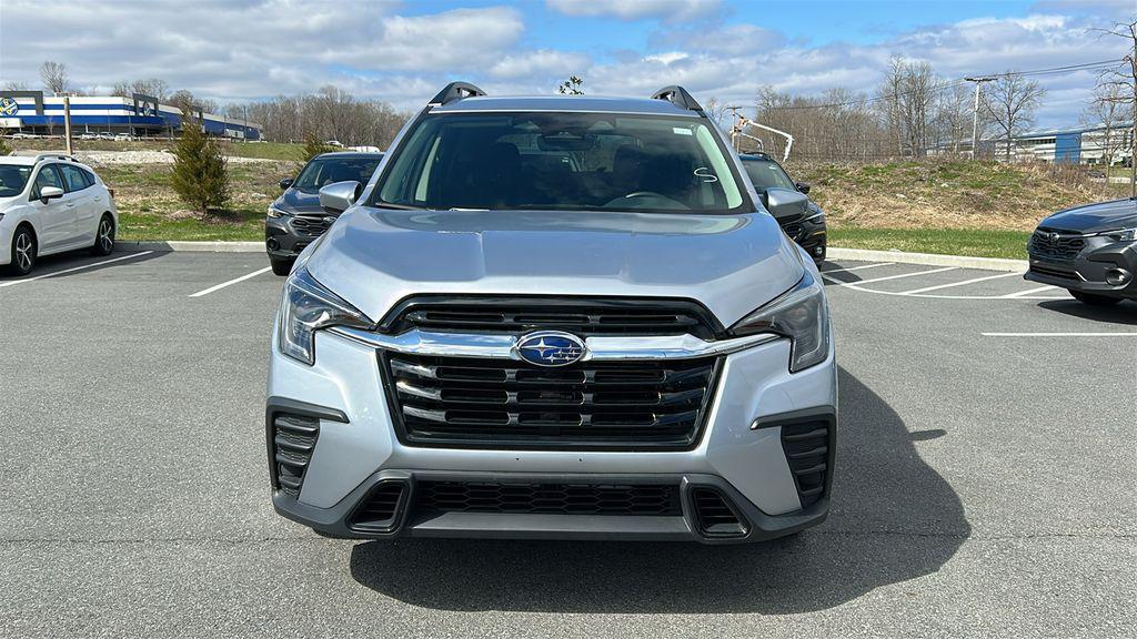 used 2025 Subaru Ascent car, priced at $36,990