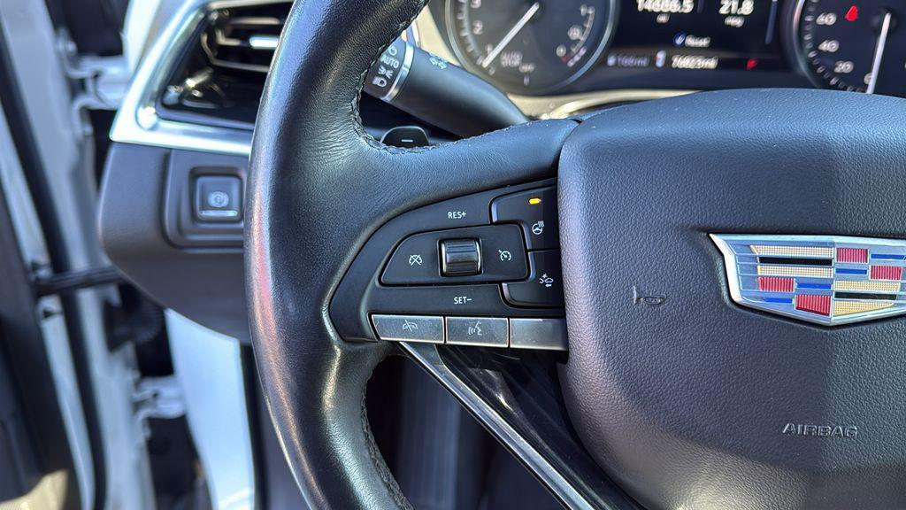 used 2021 Cadillac XT6 car, priced at $24,679