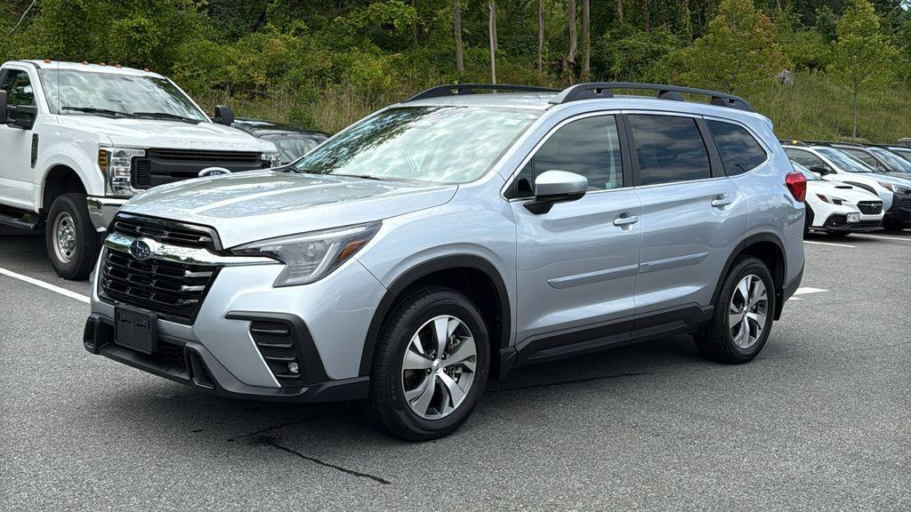 used 2025 Subaru Ascent car, priced at $37,165