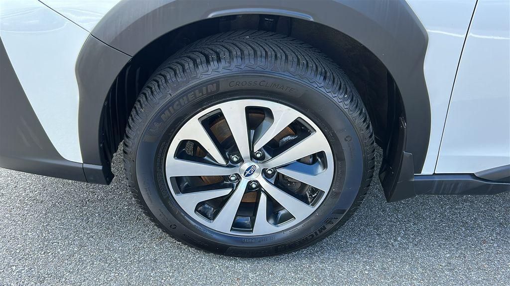 used 2024 Subaru Outback car, priced at $26,488