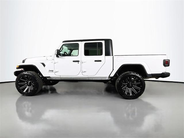 used 2023 Jeep Gladiator car