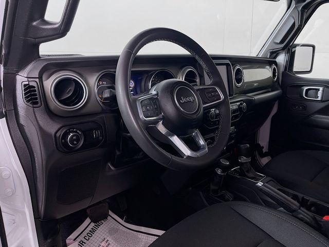 used 2023 Jeep Gladiator car, priced at $30,998