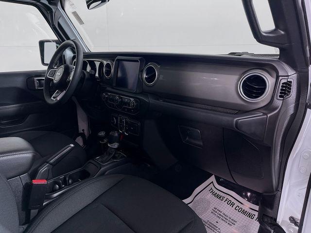 used 2023 Jeep Gladiator car, priced at $30,998