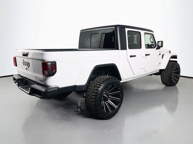 used 2023 Jeep Gladiator car, priced at $30,998