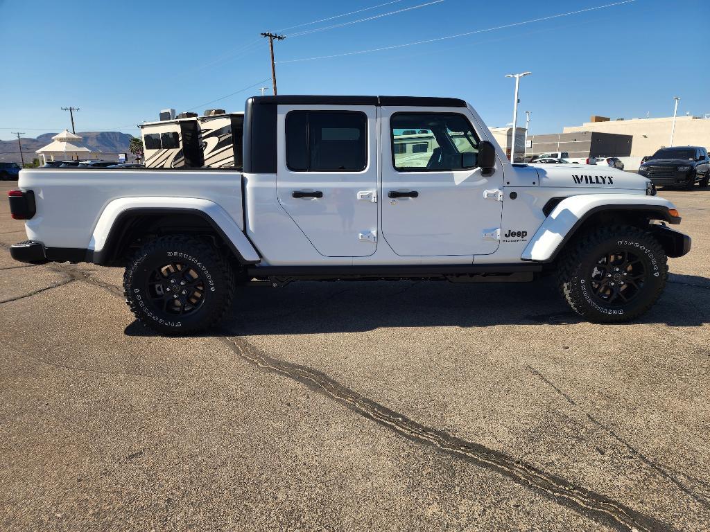 new 2026 Jeep Gladiator car, priced at $46,886