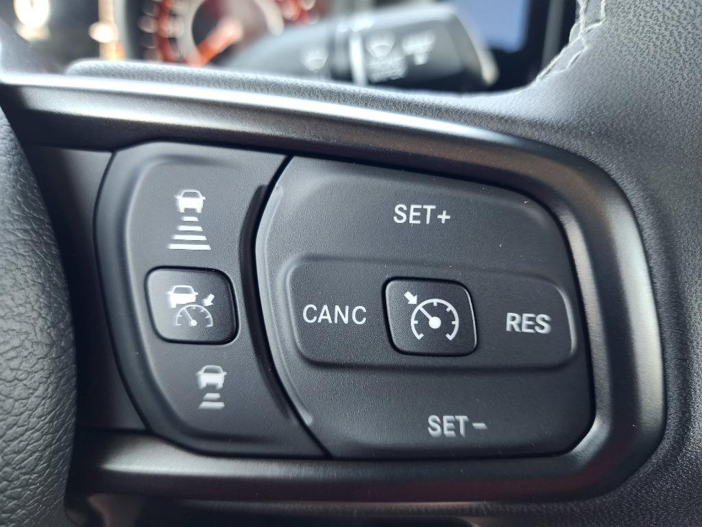 new 2026 Jeep Gladiator car, priced at $46,886