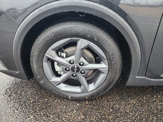 new 2025 Kia K4 car, priced at $22,900