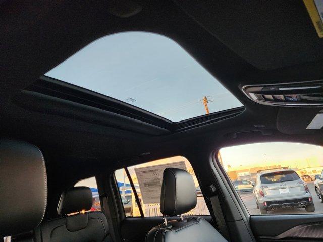 new 2025 Jeep Grand Cherokee car, priced at $45,500