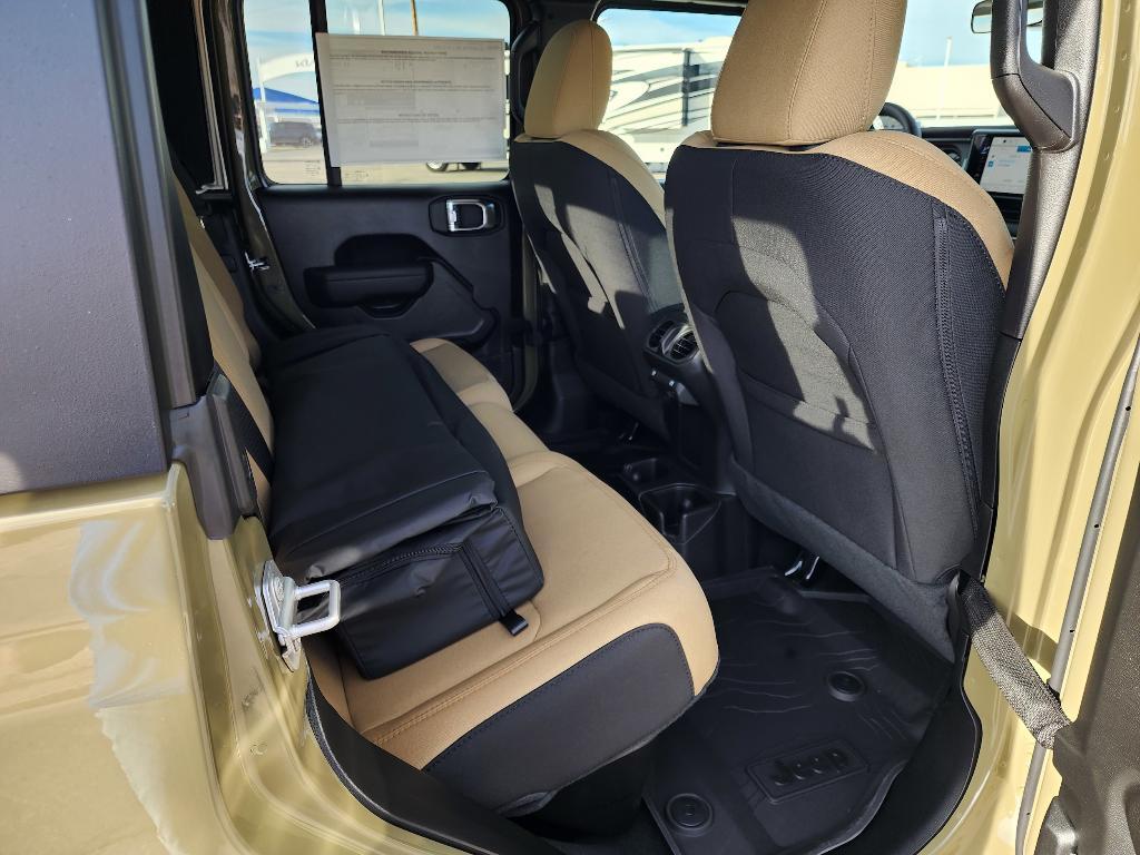 new 2026 Jeep Gladiator car, priced at $47,382