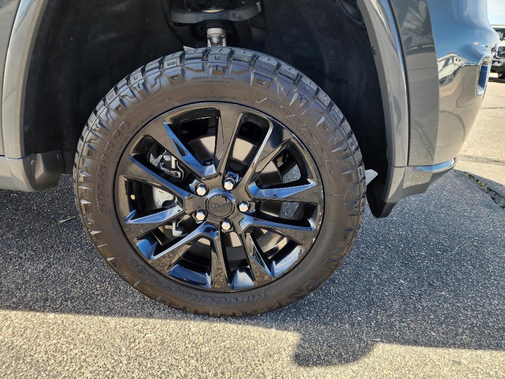 used 2021 Jeep Grand Cherokee car, priced at $21,358