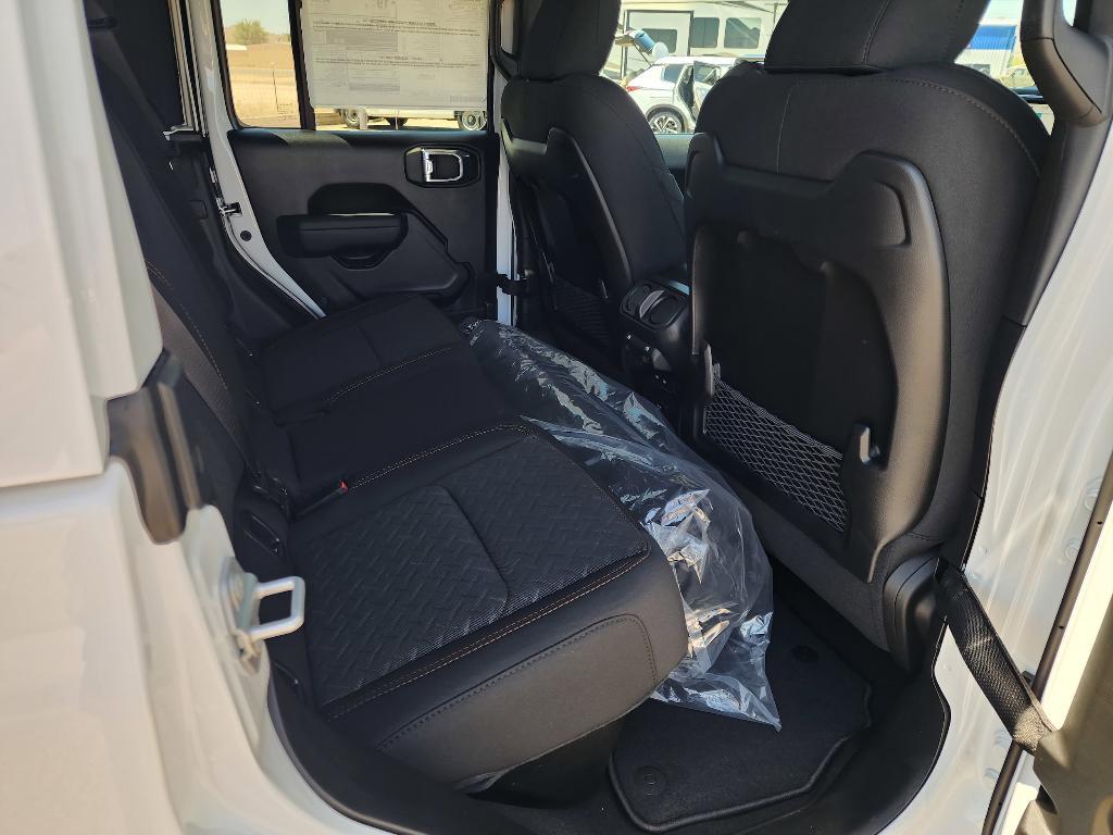 new 2026 Jeep Gladiator car, priced at $54,072