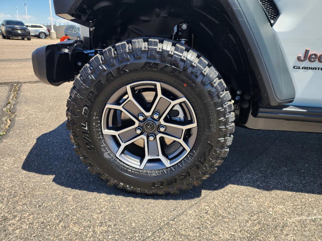 new 2026 Jeep Gladiator car, priced at $54,072