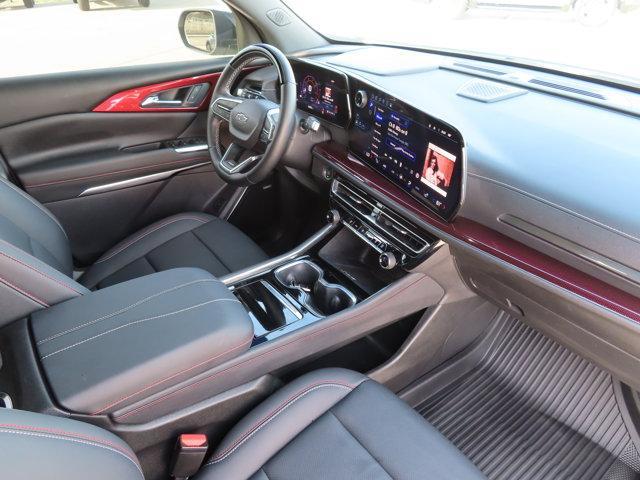 used 2024 Chevrolet Traverse car