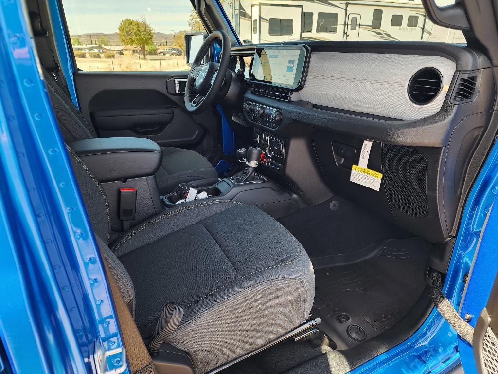 new 2026 Jeep Gladiator car, priced at $45,894