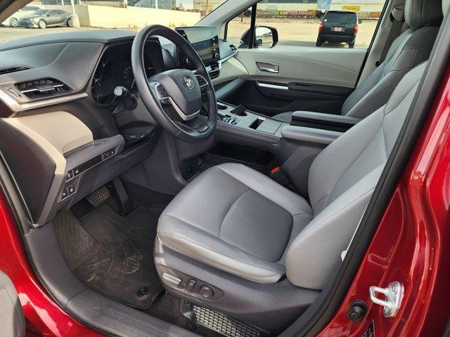 used 2021 Toyota Sienna car, priced at $27,760