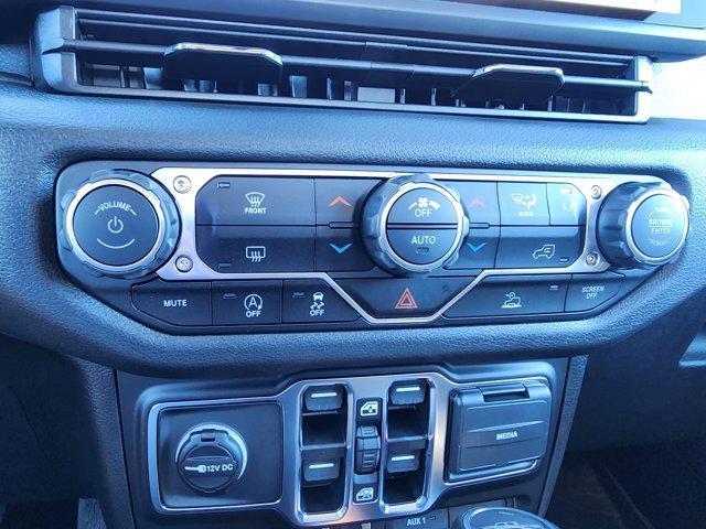 new 2025 Jeep Gladiator car, priced at $47,468