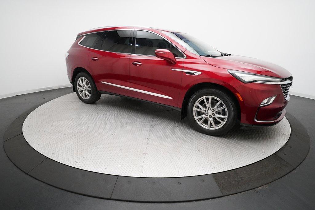 used 2022 Buick Enclave car, priced at $28,412