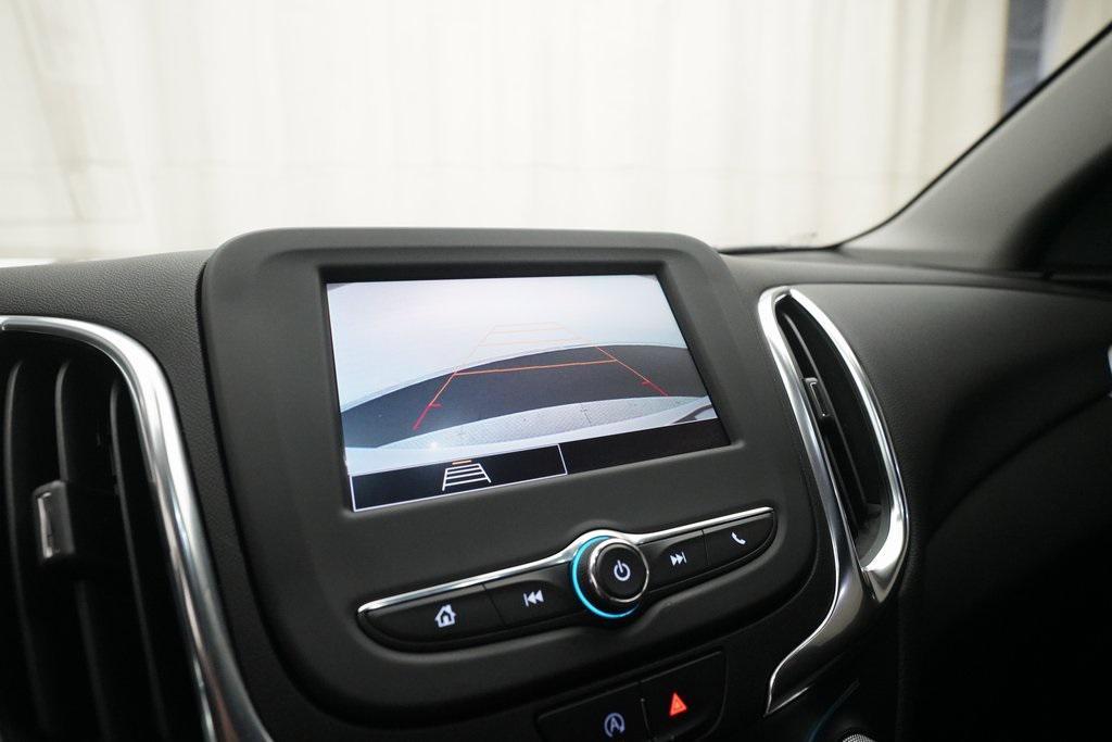 used 2022 Chevrolet Equinox car, priced at $18,696