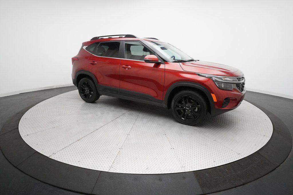 used 2024 Kia Seltos car, priced at $23,107