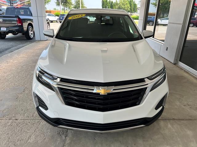 used 2023 Chevrolet Equinox car, priced at $21,395