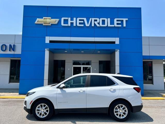 used 2023 Chevrolet Equinox car, priced at $21,395