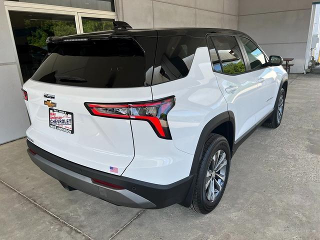 new 2026 Chevrolet Equinox car, priced at $32,595