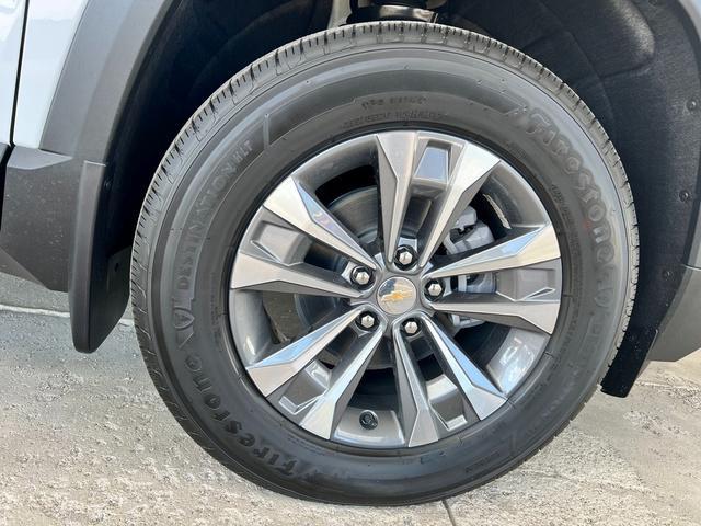 new 2026 Chevrolet Equinox car, priced at $32,595