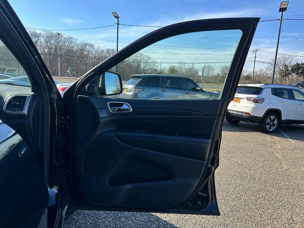 used 2017 Jeep Grand Cherokee car, priced at $9,900