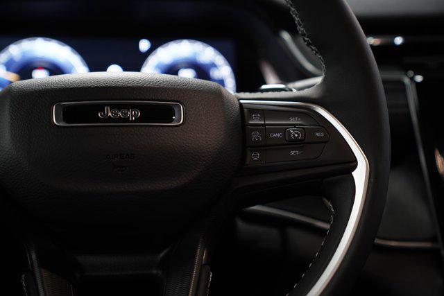 new 2026 Jeep Grand Cherokee car, priced at $42,389