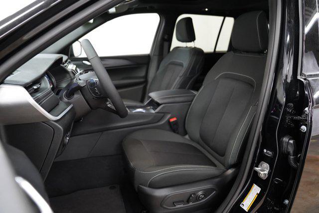 new 2026 Jeep Grand Cherokee car, priced at $42,389