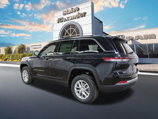 new 2026 Jeep Grand Cherokee car, priced at $42,389