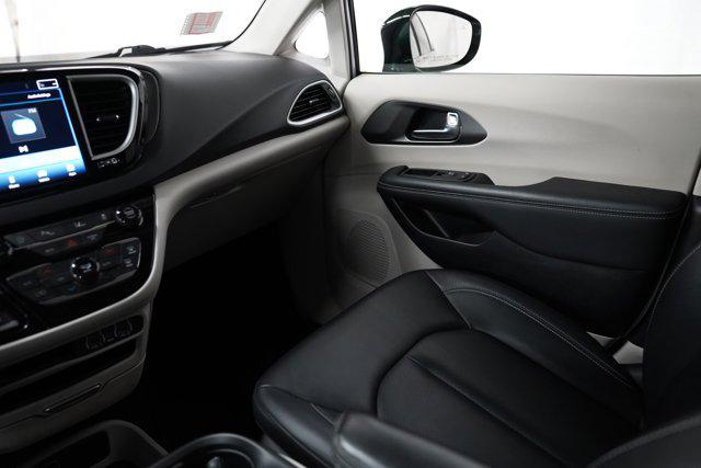 used 2024 Chrysler Pacifica car, priced at $27,000