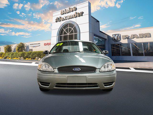 used 2007 Ford Taurus car, priced at $8,000