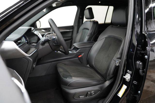 new 2026 Jeep Grand Cherokee car, priced at $45,575