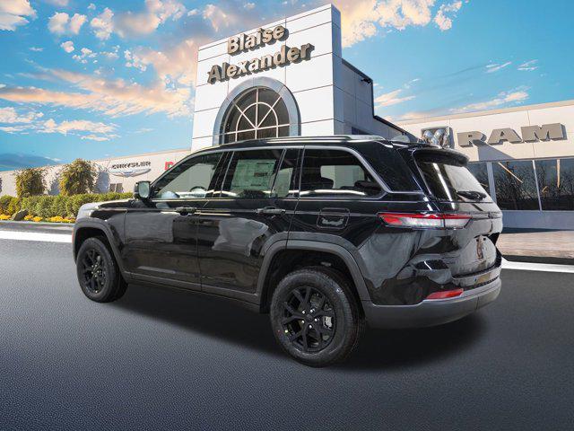 new 2026 Jeep Grand Cherokee car, priced at $45,575