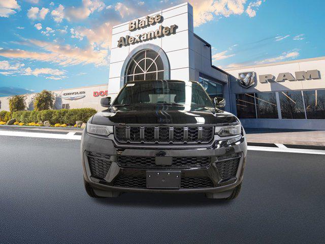 new 2026 Jeep Grand Cherokee car, priced at $46,750