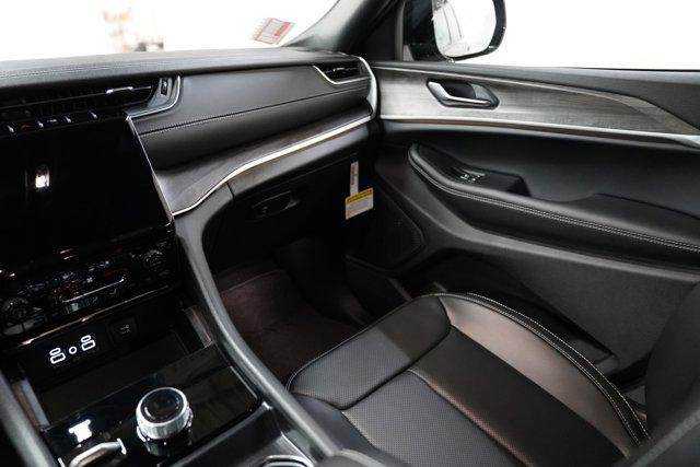 new 2025 Jeep Grand Cherokee L car, priced at $49,096