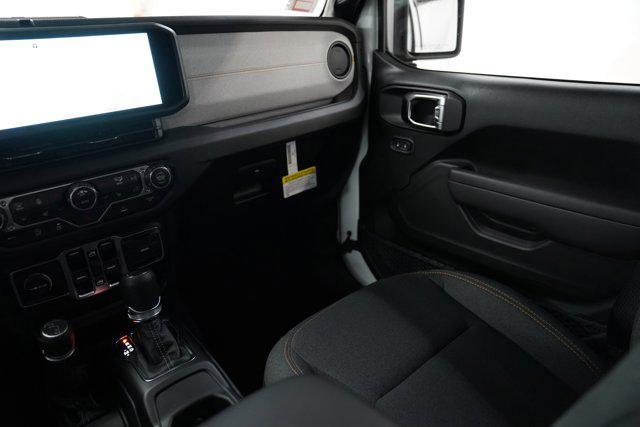 new 2025 Jeep Gladiator car, priced at $44,541