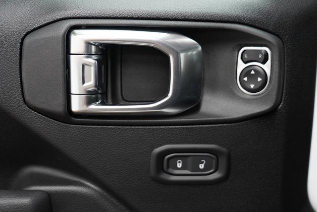 new 2025 Jeep Gladiator car, priced at $44,541